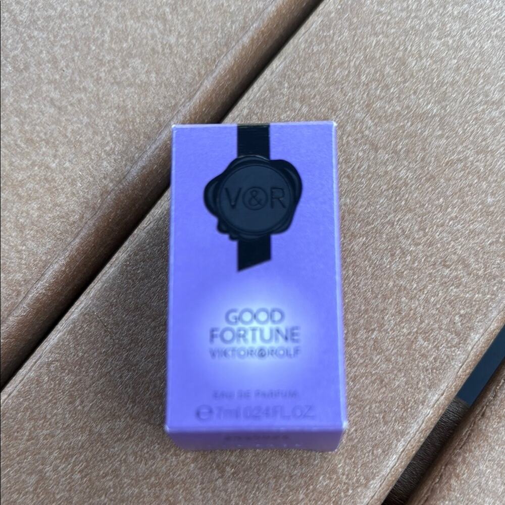 Viktor & Rolf Good Fortune Eau de Parfum with Jasmine 7 ml